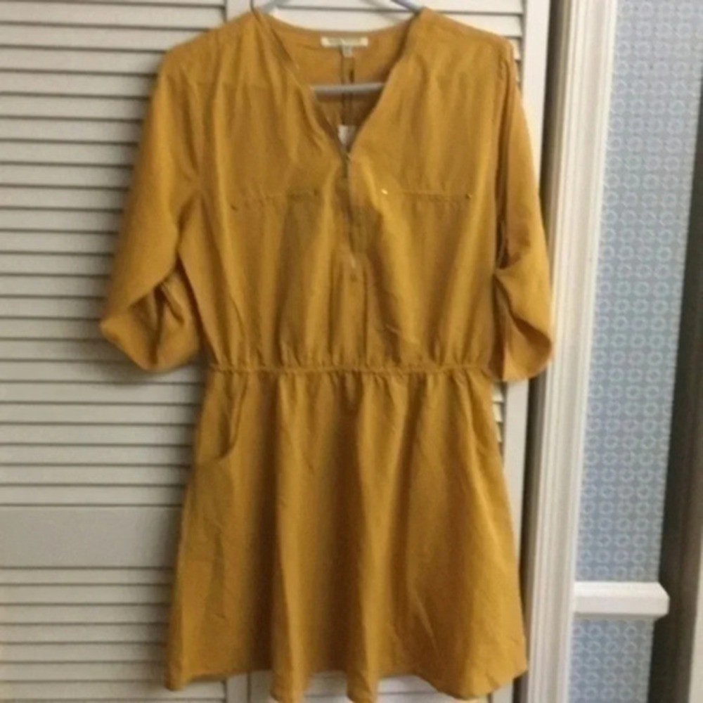Ladies casual dress